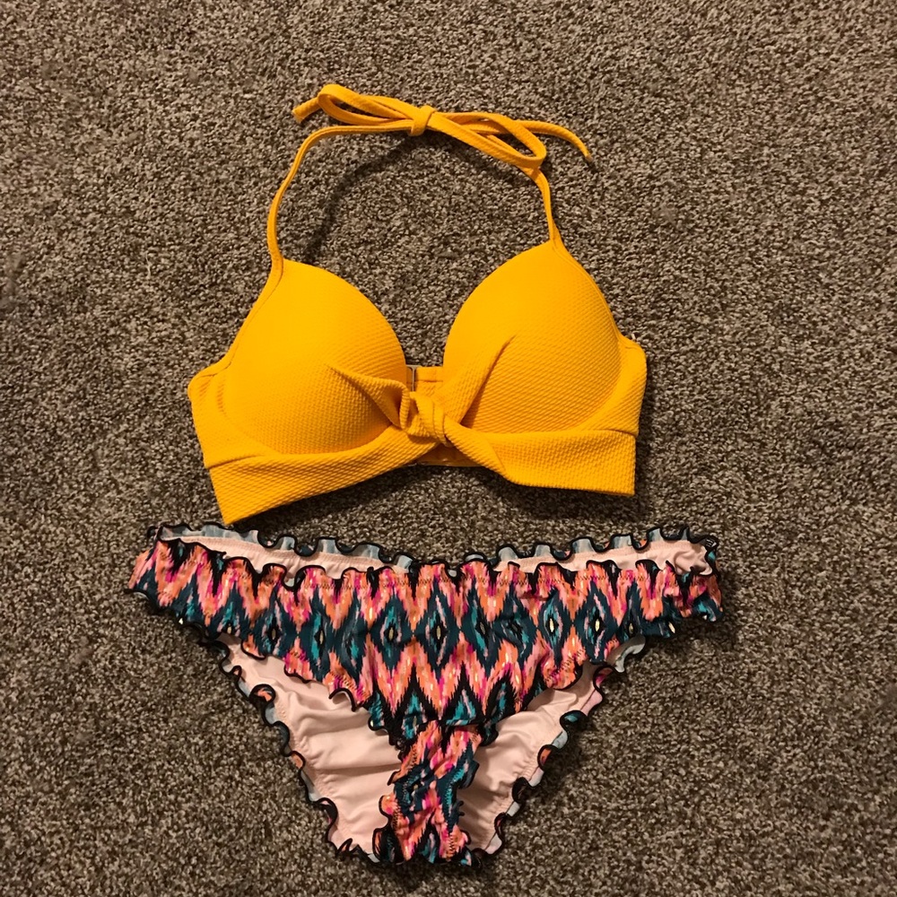 Shade & Shore Bikini Set
